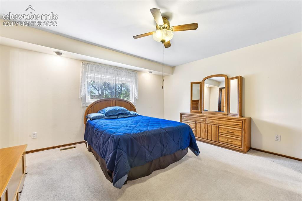 Image 18 of 46: Master Bedroom
