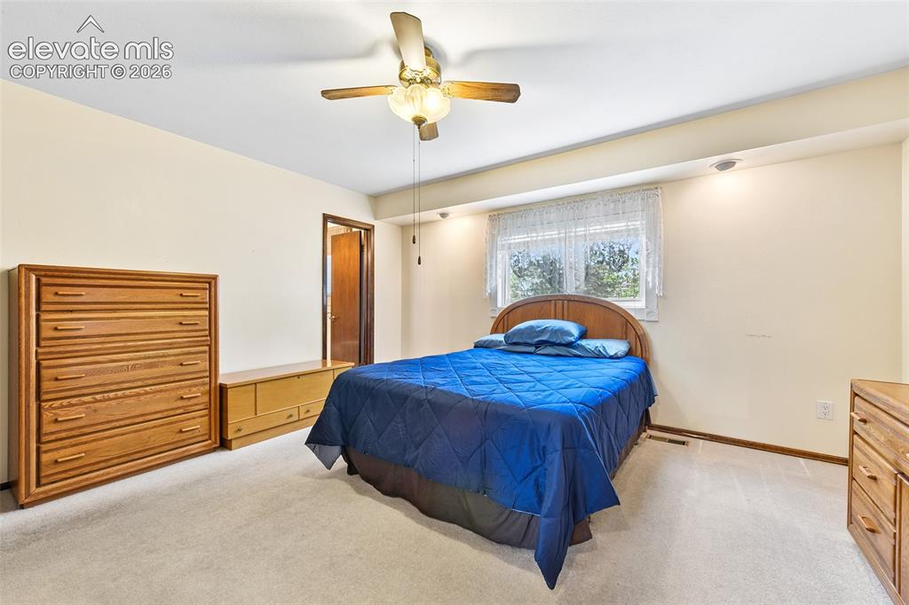 Image 19 of 46: Master Bedroom