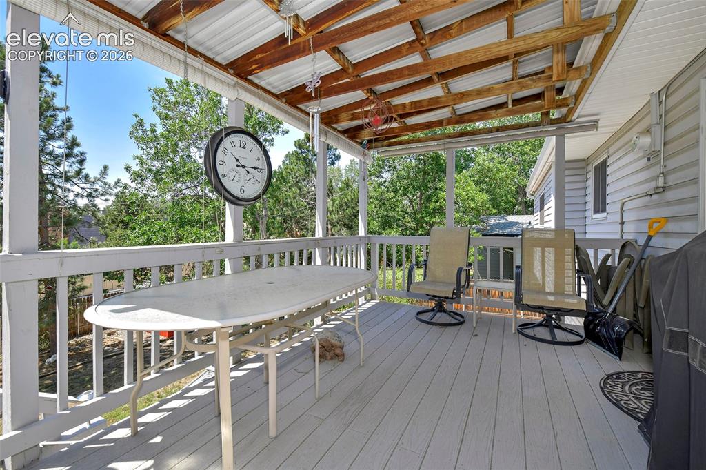 Image 40 of 46: Deck