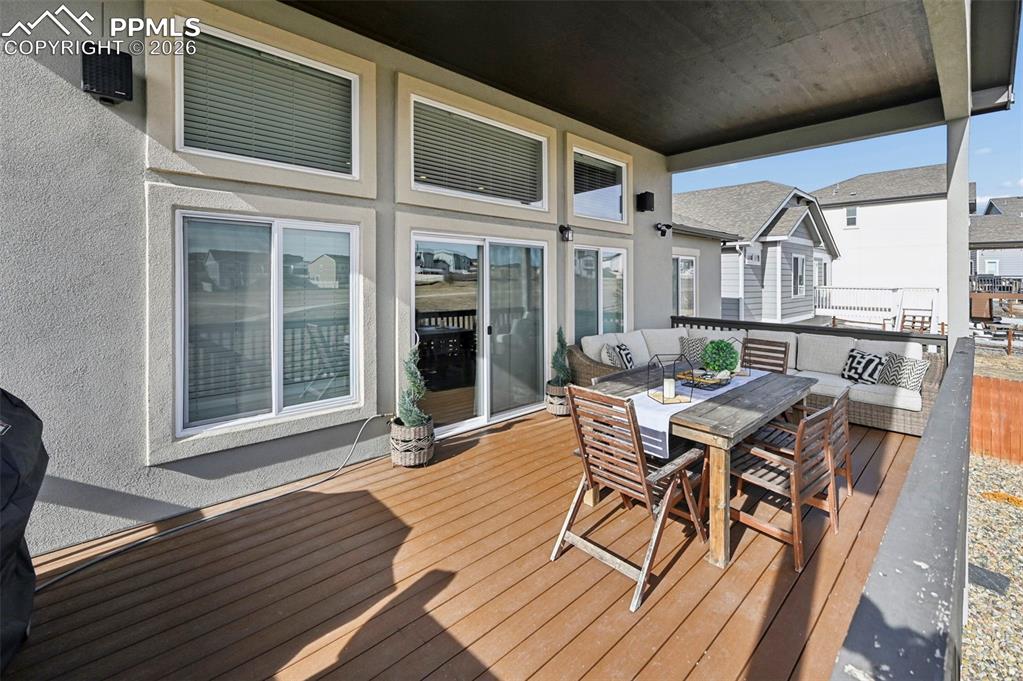 Image 47 of 50: Deck