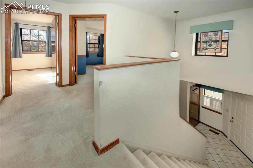 Image 24 of 33: At top of the stairs