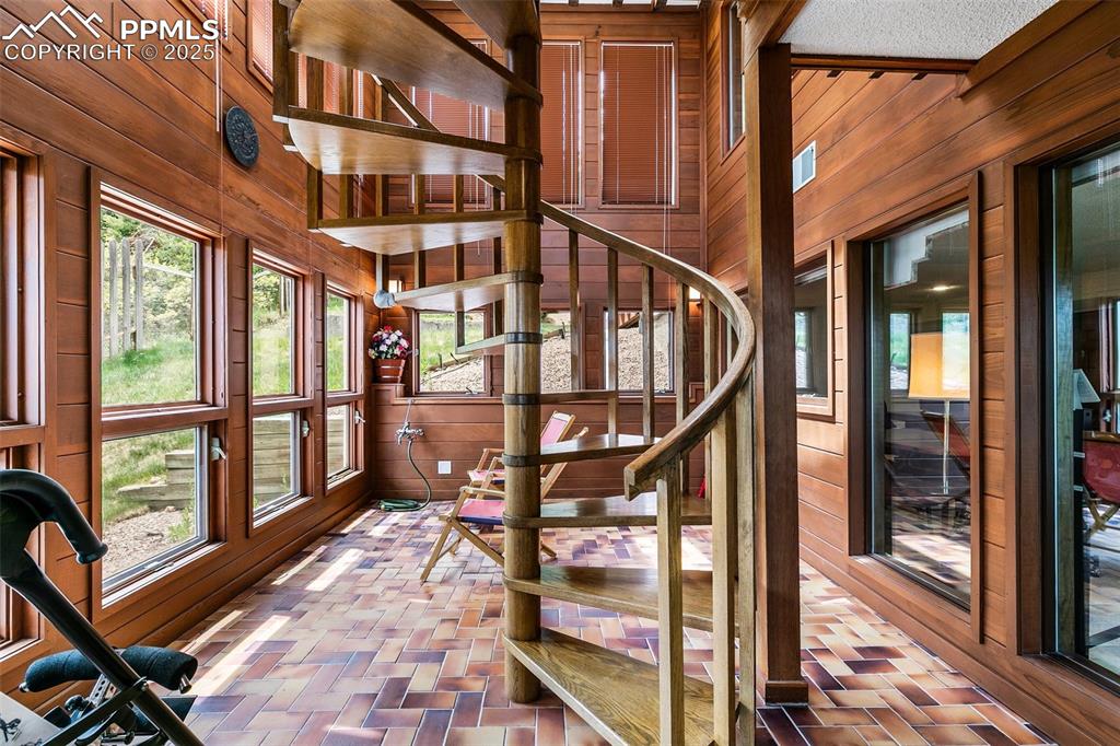 Image 12 of 48: Sun Room