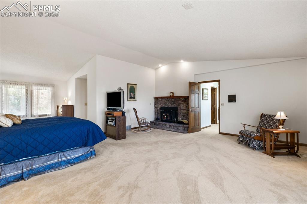 Image 14 of 48: Master Bedroom