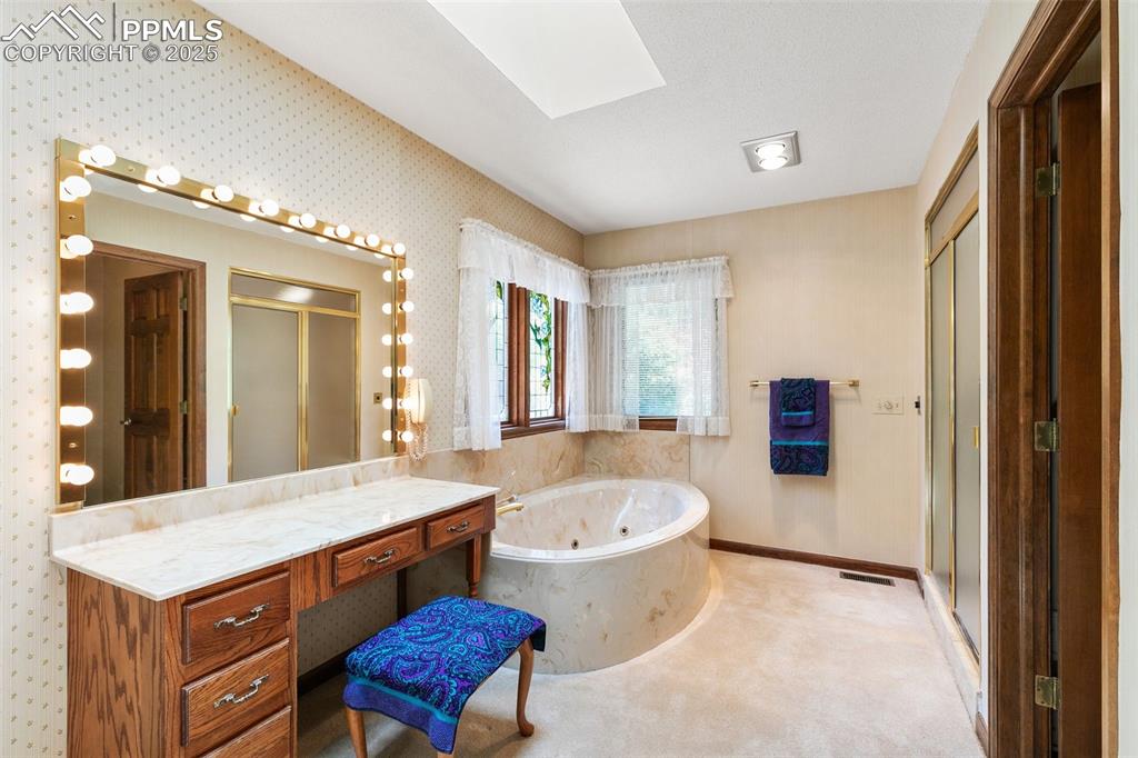 Image 19 of 48: Master Bathroom