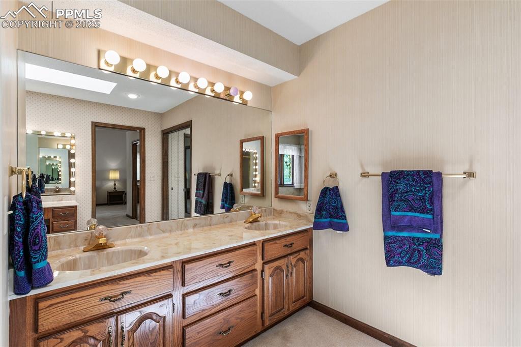 Image 30 of 48: Master Bathroom