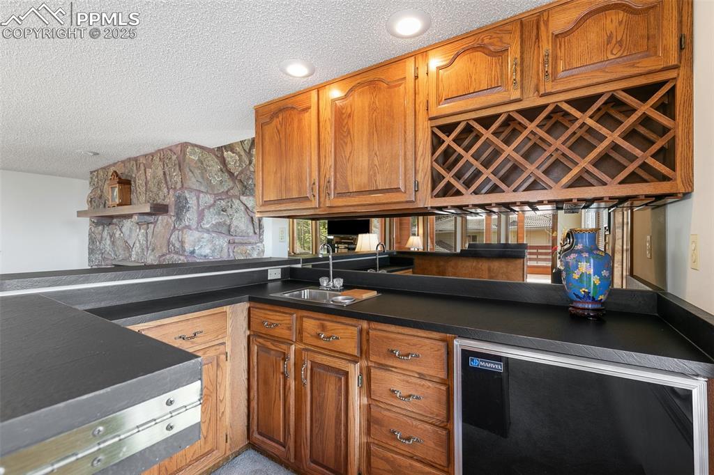 Image 8 of 48: Bar