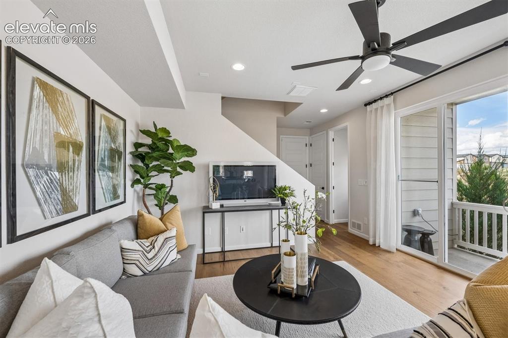 Image 9 of 22: Living Room