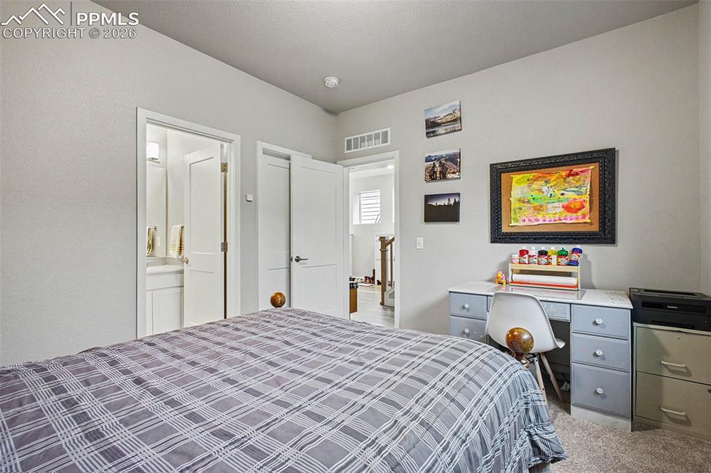 Image 6 of 26: Bedroom