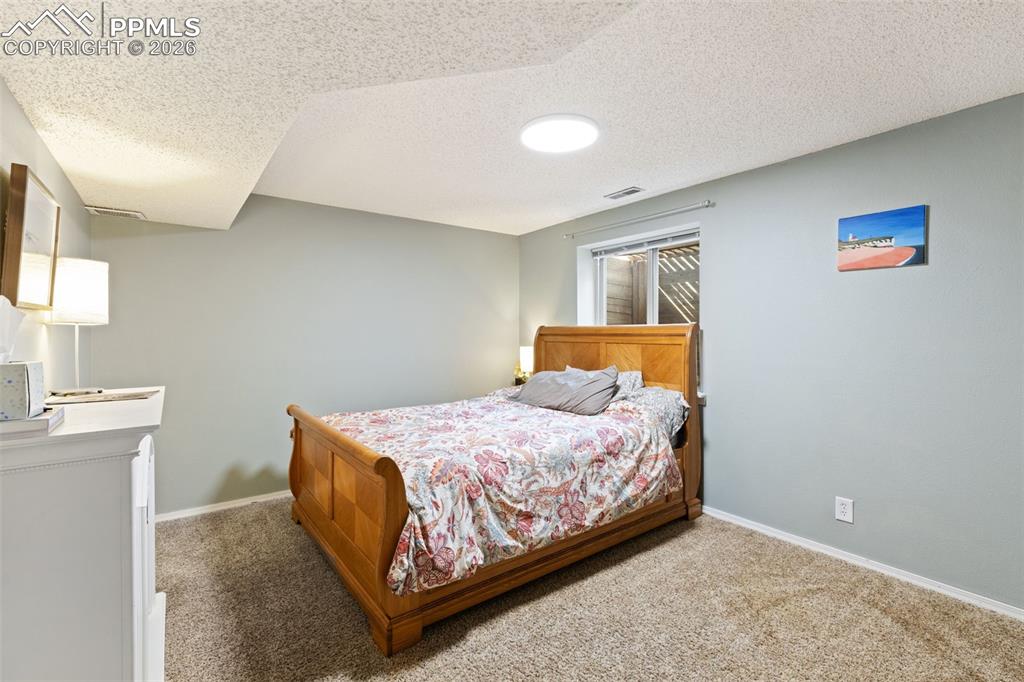 Image 32 of 44: No Description Available