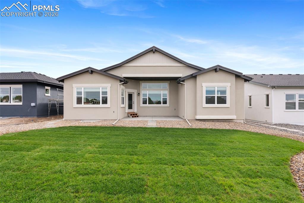 Image 12 of 14: Back of Structure