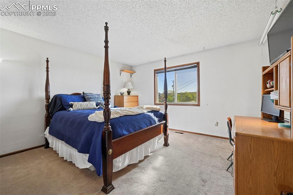 Image 20 of 45: 2nd bedroom