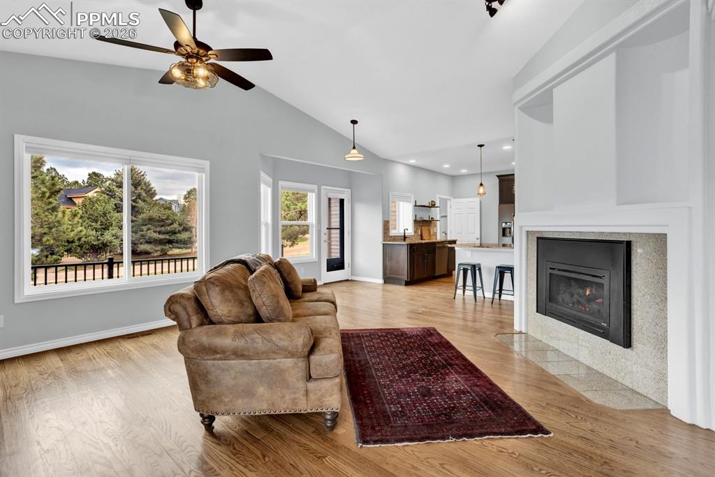 Image 9 of 49: Family Room