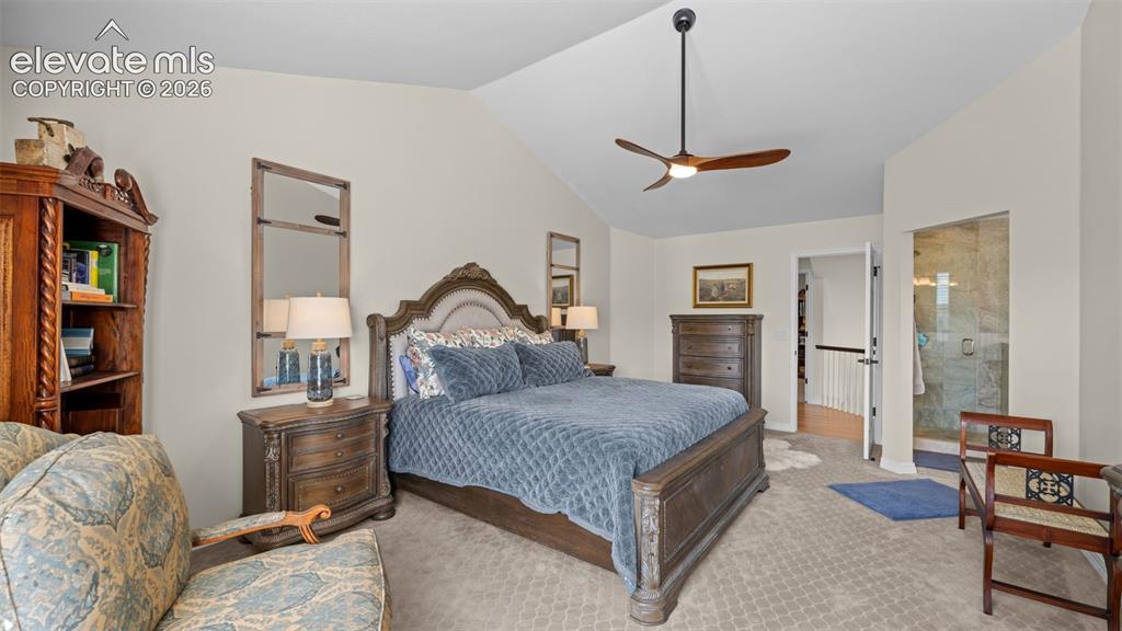 Image 18 of 30: En suite bath and walk in closet