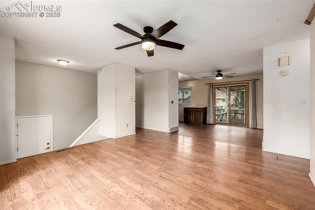 Image 10 of 41: Living Room