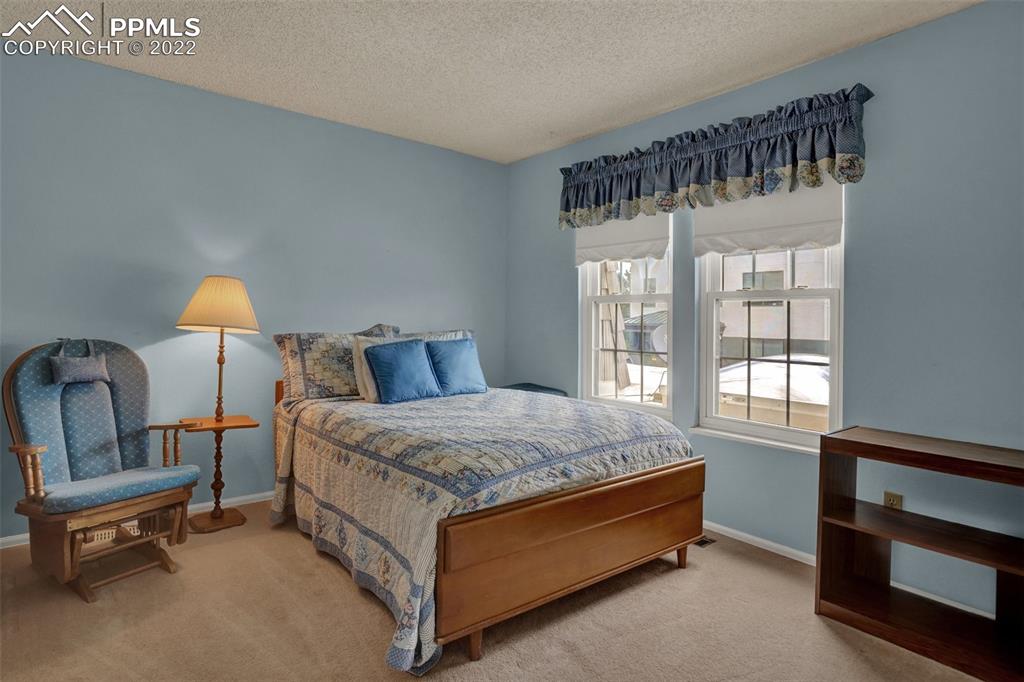 Listing 8183299, Image 23 of 38