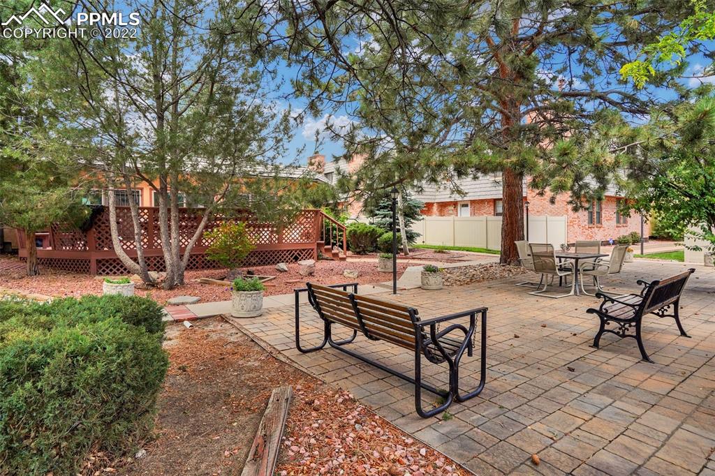 Listing 8183299, Image 32 of 38