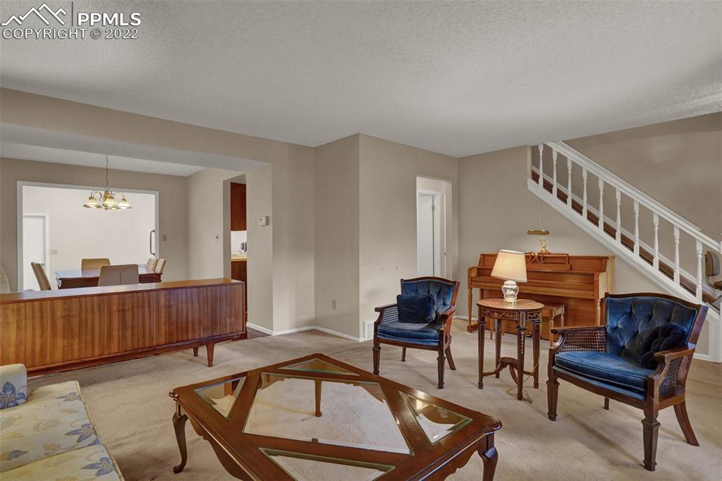 Listing 8183299, Image 7 of 38
