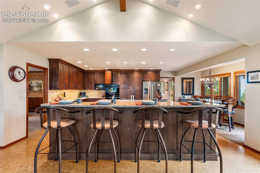 Image 5 of 50: Stunning great room concept
