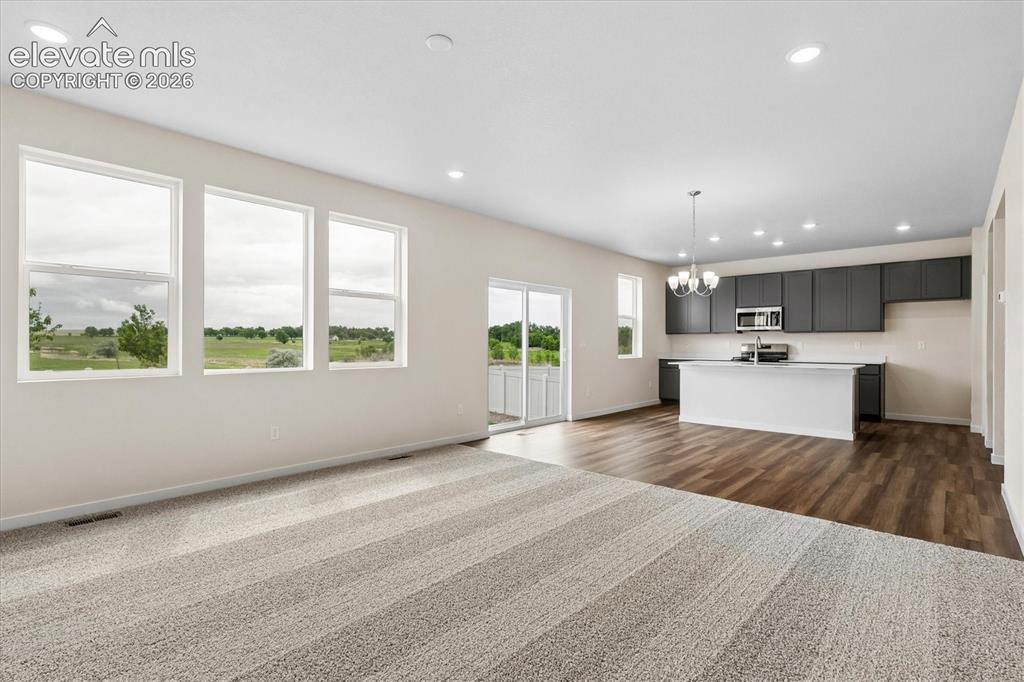Image 6 of 23: Living Room