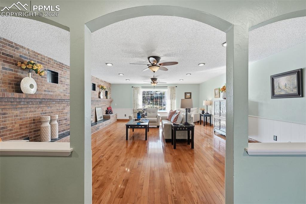 Image 10 of 46: Living Room