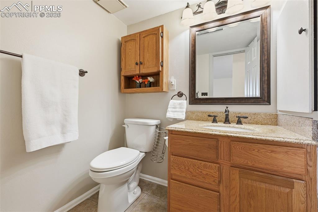 Image 38 of 46: Bathroom