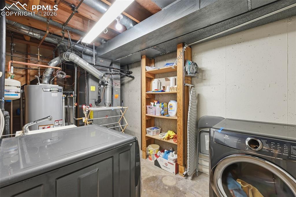 Image 43 of 46: Laundry