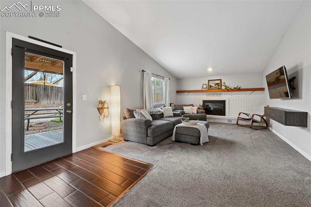 Image 5 of 26: Living Room