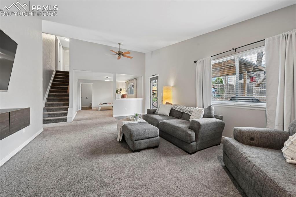 Image 7 of 26: Living Room