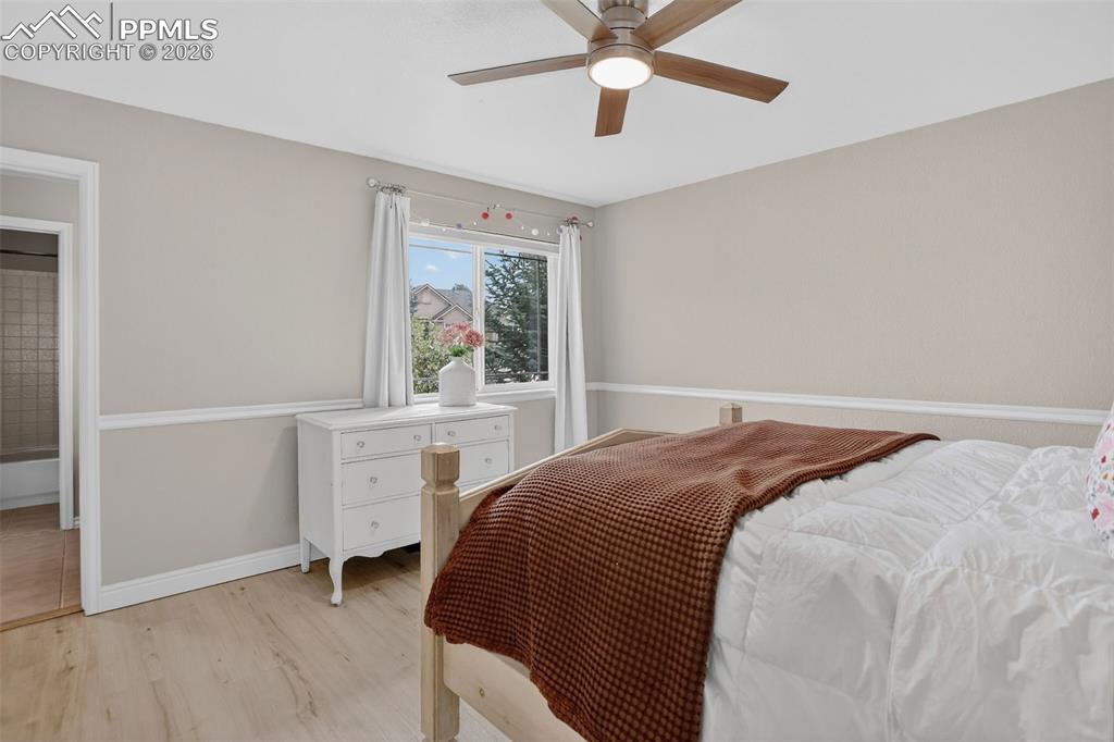 Image 29 of 50: 2nd bedroom.