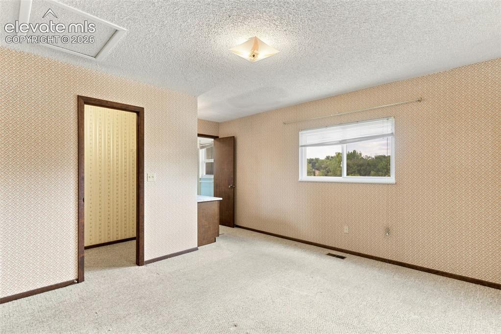 Image 12 of 39: Bedroom