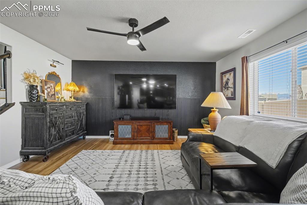 Image 5 of 39: Living Room