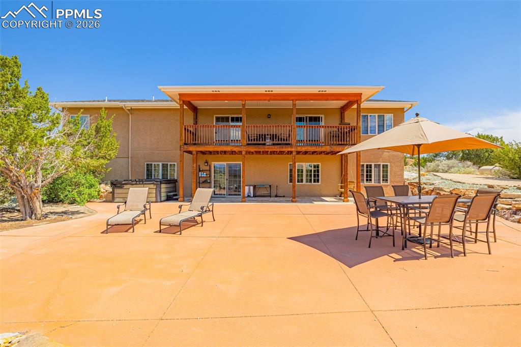 Image 34 of 44: Back of Structure