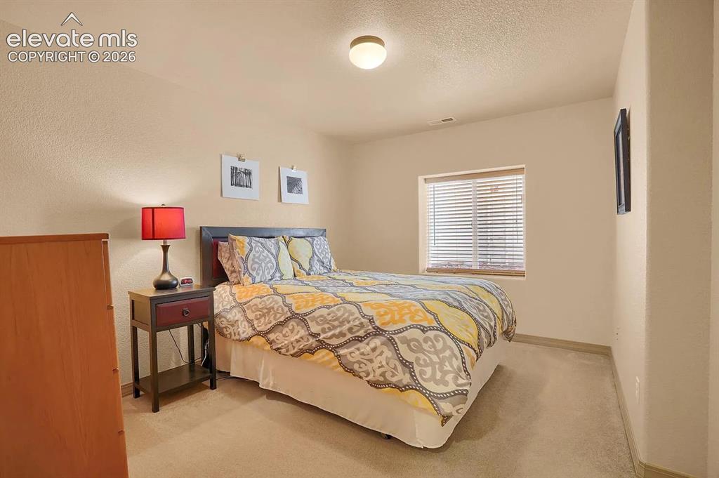 Image 12 of 31: Bedroom
