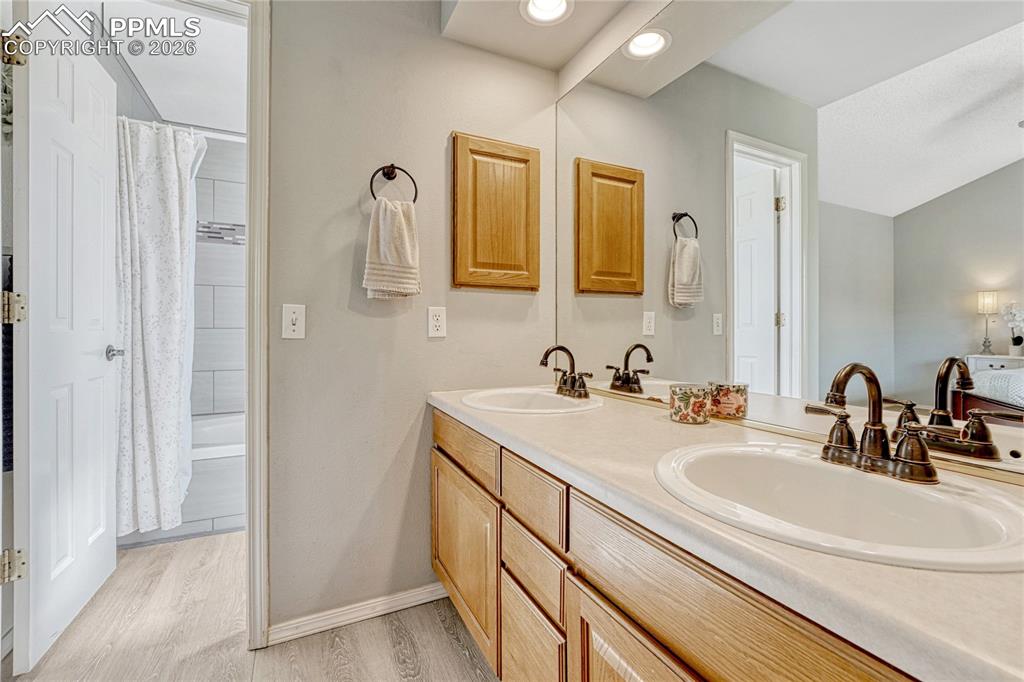 Image 22 of 49: Master Bathroom