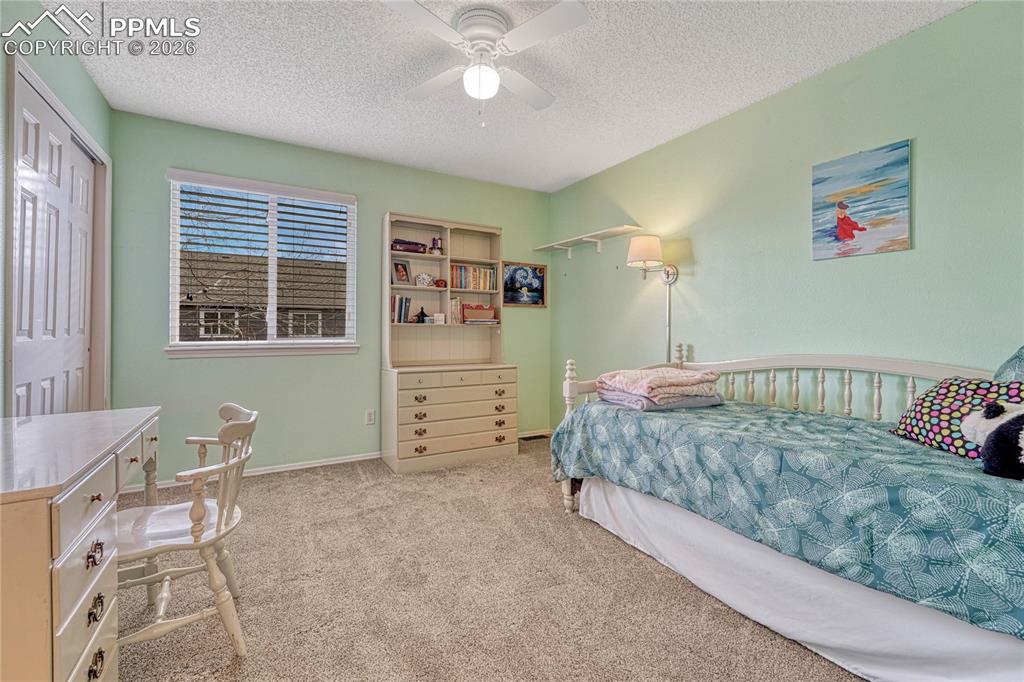 Image 24 of 49: Bedroom