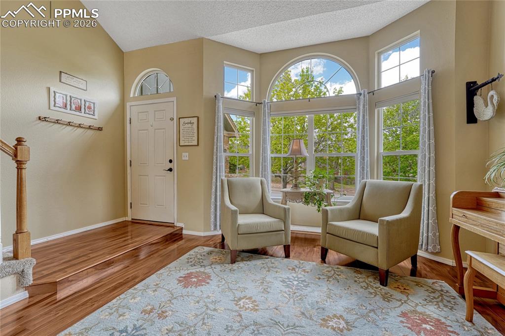 Image 4 of 49: Living Room