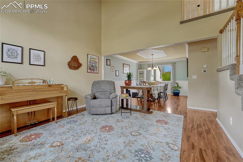 Image 6 of 49: Living Room