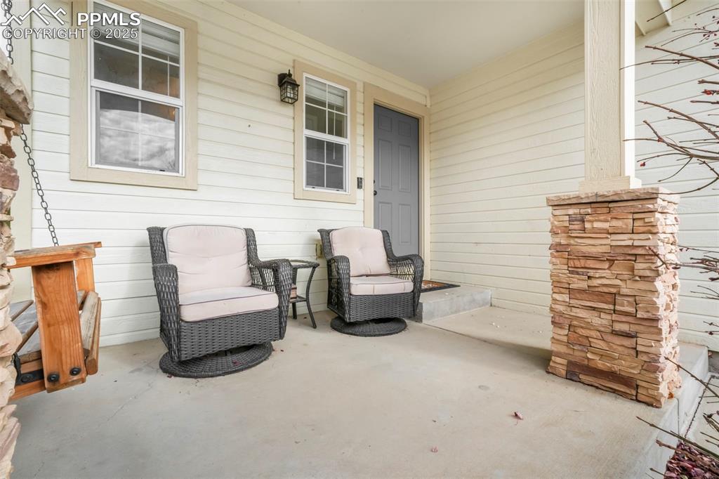 Image 2 of 50: Patio