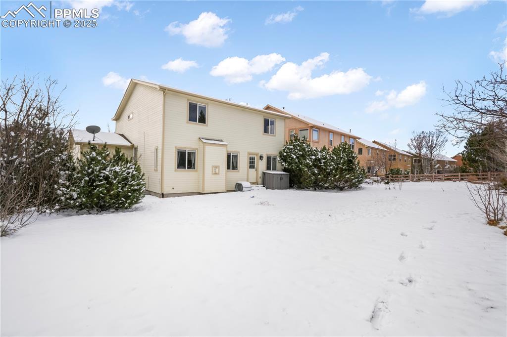 Image 49 of 50: Back of Structure