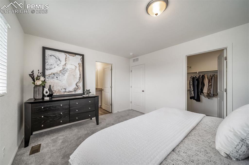 Image 19 of 22: Photos of a Model Home
