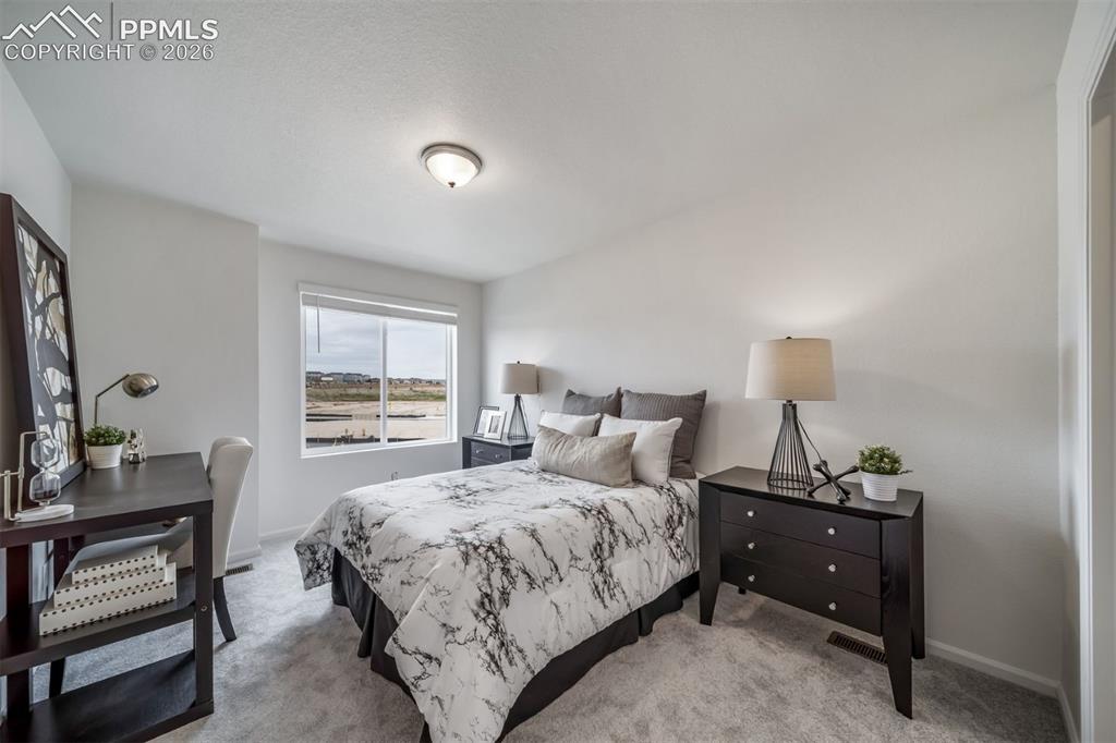Image 21 of 22: Photos of a Model Home