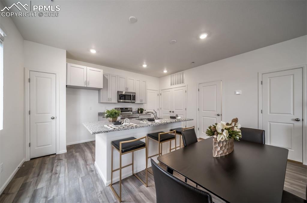 Image 4 of 22: Photos of a Model Home