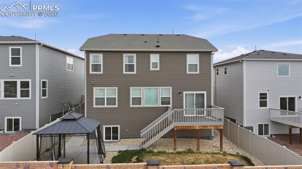 Image 42 of 46: Back of Structure