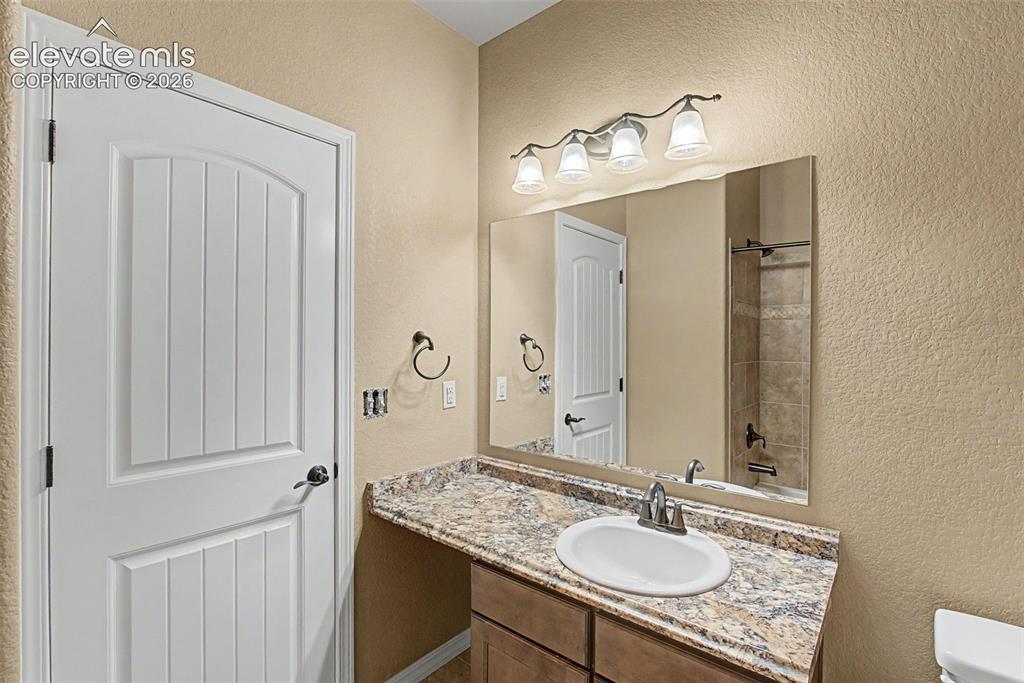 Image 9 of 34: Bathroom