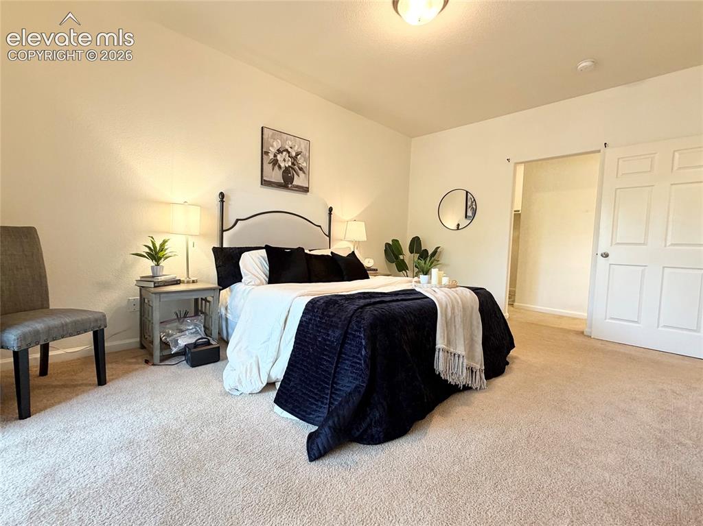 Image 9 of 16: Bedroom
