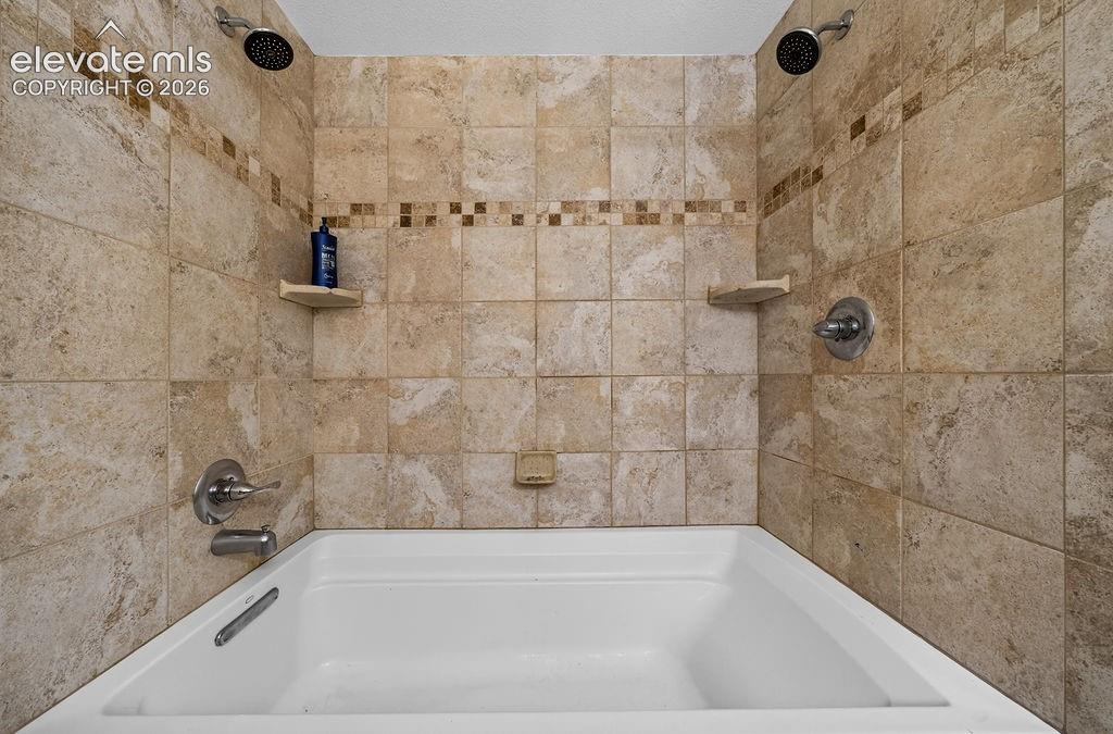 Image 44 of 48: Bathroom