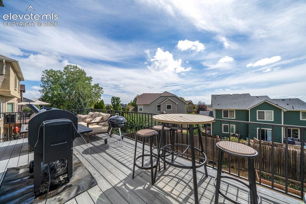Image 46 of 48: Deck