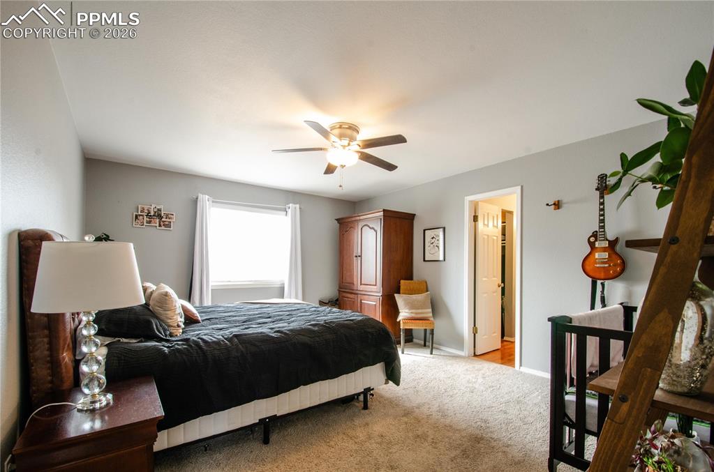 Image 22 of 43: Master Bedroom