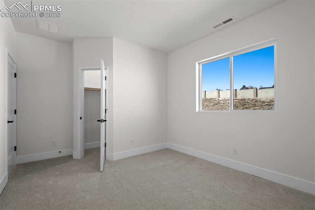 Image 29 of 35: Bedroom