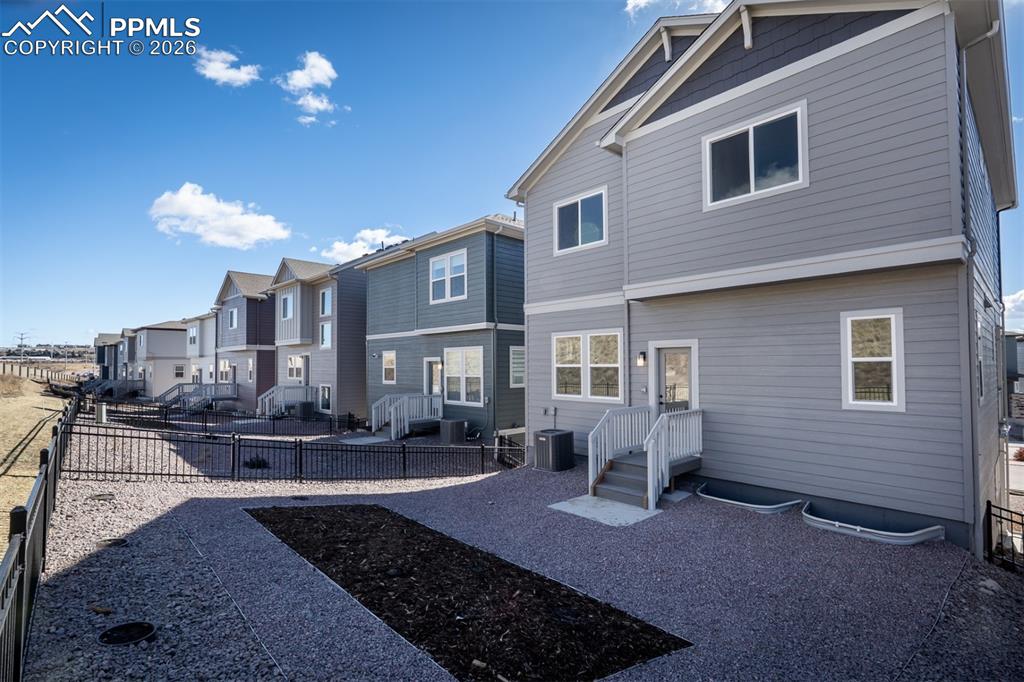 Image 34 of 35: Back of Structure